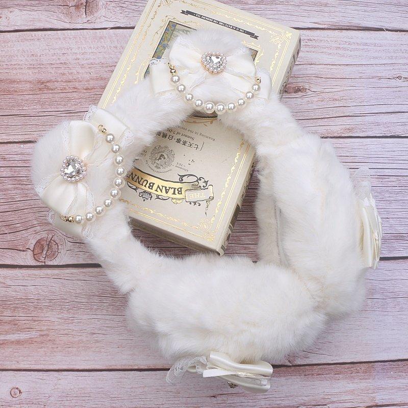 Handmade Original Cute Lace Bow Beaded Ears Plush Ears Protection Cover Winter Accesorios
Handmade Original Cute Lace Bow Beaded Ears Plush Ears Protection Cover Winter Accesorios