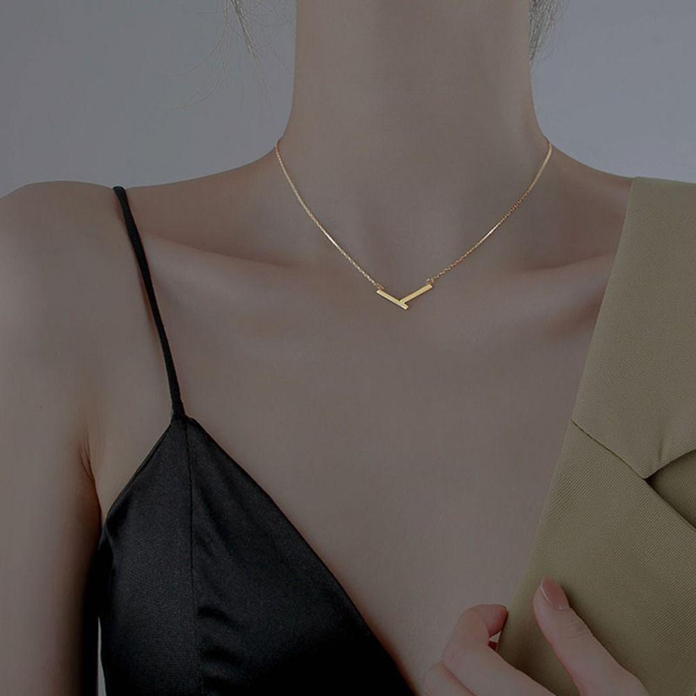 Sweater Chain V Shape Pendent Fashion Jewelry Girl Choker Women Necklace Korean Style Necklace
Sweater Chain V Shape Pendent Fashion Jewelry Girl Choker Women Necklace Korean Style Necklace