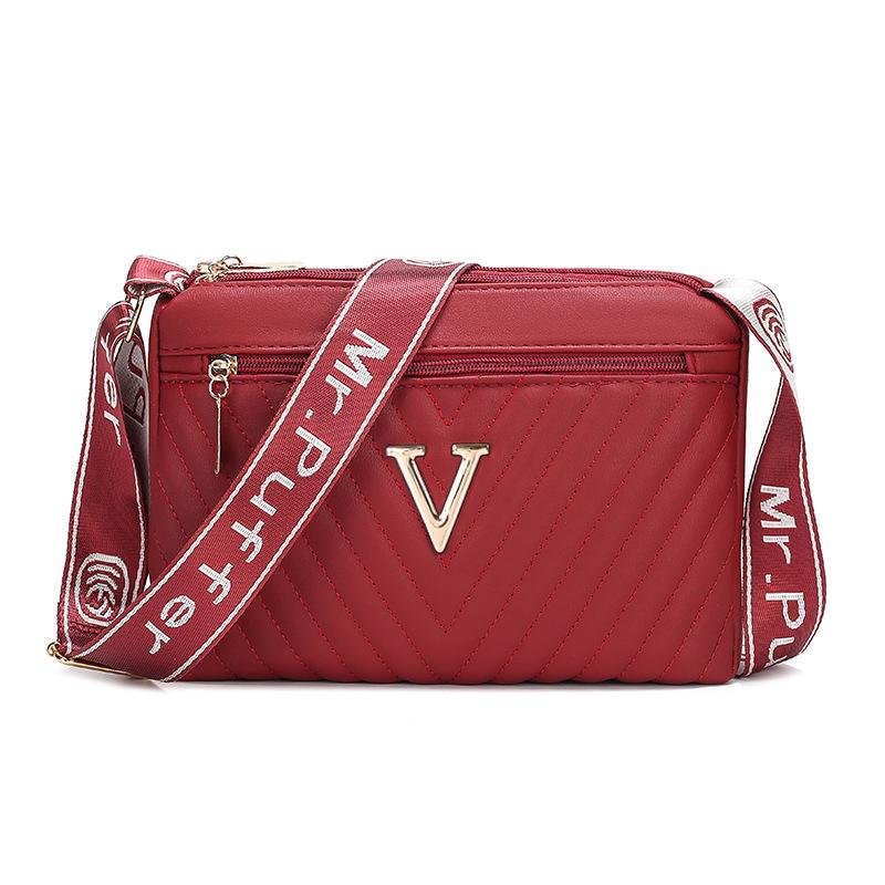 Women s bag in the bag Spring and summer fashion trend Shoulder bag Women s messenger bag in the bag Change mobile phone bag Length 27 Width 8 Height 18cm
Women s bag in the bag Spring and summer fashion trend Shoulder bag Women s messenger bag in the bag Change mobile phone bag Length 27 Width 8 Height 18cm