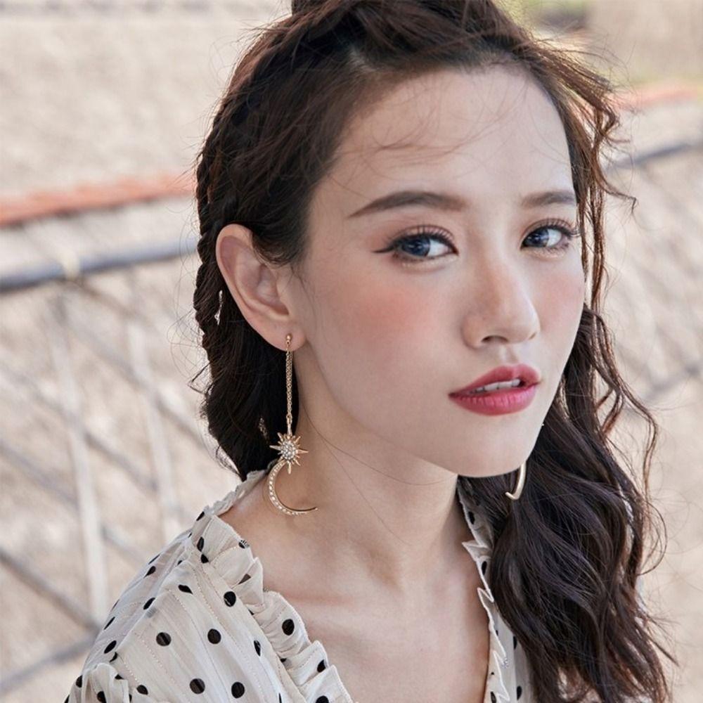 Bohemian Classic Zircon Drop Earrings Women Jewelry Star Moon Earrings Korean Style Earrings
Bohemian Classic Zircon Drop Earrings Women Jewelry Star Moon Earrings Korean Style Earrings