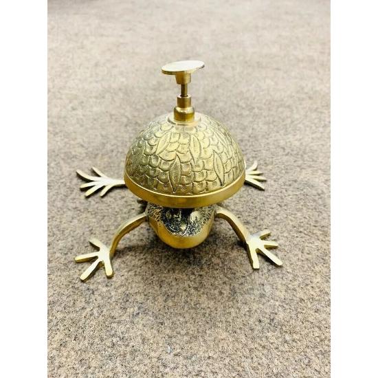 Настільний дзвіночок у стилі латунної жаби. Морський вінтажний дзвінок для стійки реєстрації гостей
Настільний дзвіночок у стилі латунної жаби. Морський вінтажний дзвінок для стійки реєстрації гостей