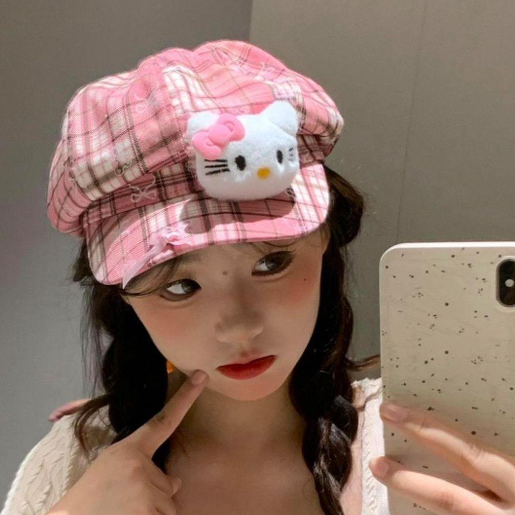 Hello Kitty Checkered Pattern Beret Hat With Embroidered Animal Design For Summer And Fall
Hello Kitty Checkered Pattern Beret Hat With Embroidered Animal Design For Summer And Fall