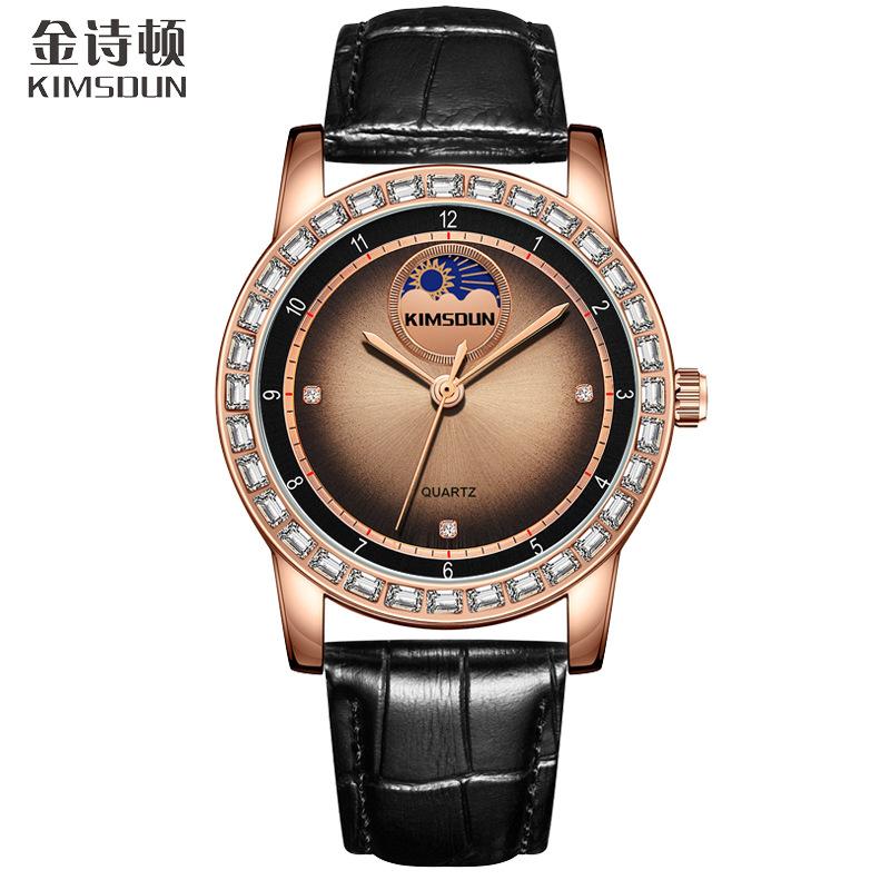 Новые часы Мужские знаменитые часы Высококачественные часы Солнце Луна Звезда Водонепроницаемые кварцевые часы Мужские часы
Новые часы Мужские знаменитые часы Высококачественные часы Солнце Луна Звезда Водонепроницаемые кварцевые часы Мужские часы