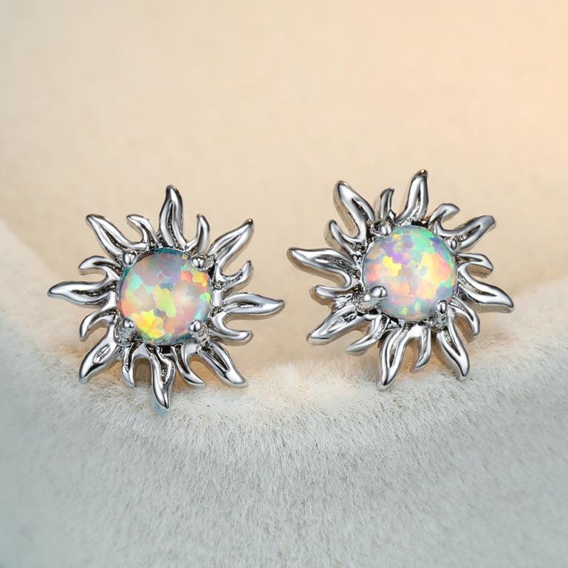 Personalized platinum blue and white sunflower stud earrings women s temperament versatile earrings
Personalized platinum blue and white sunflower stud earrings women s temperament versatile earrings