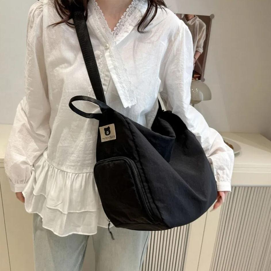 Nylon Crossbody Bag Waterproof Women s Backpack New Single Shoulder Bag Outdoor зелений
Nylon Crossbody Bag Waterproof Women s Backpack New Single Shoulder Bag Outdoor зелений