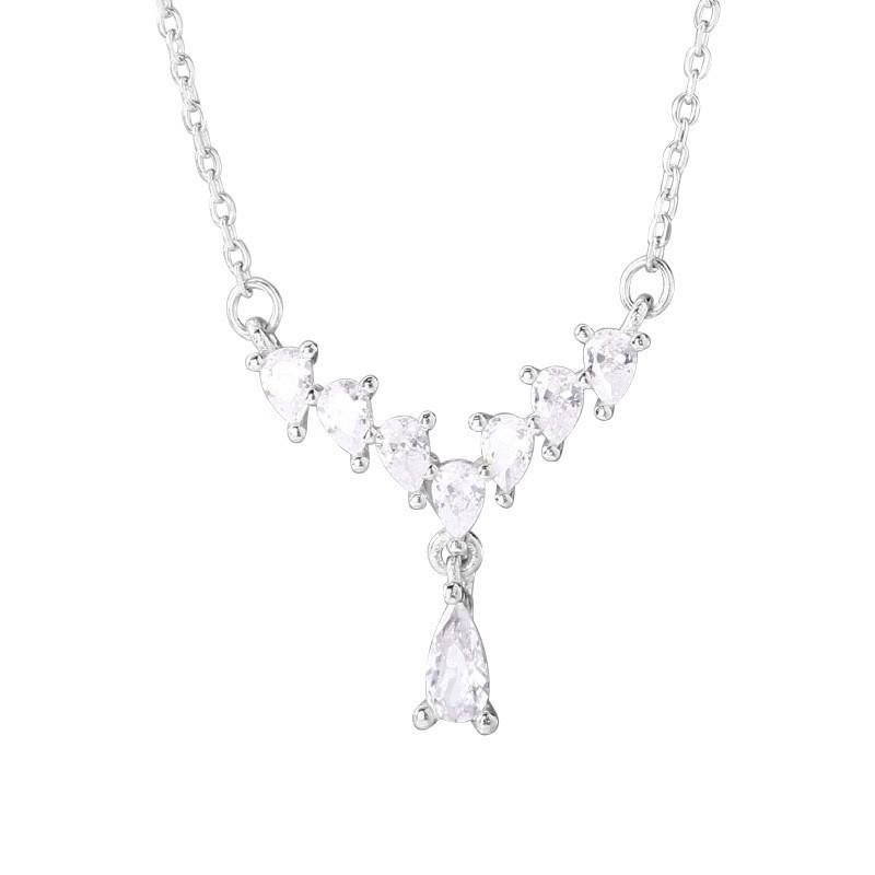 Ожерелье в форме буквы V с бриллиантами для женщин, легкое, роскошное, высокого класса, Ins, темпераментное, универсальное, лучший друг, модная цепочка на ключицу
Ожерелье в форме буквы V с бриллиантами для женщин, легкое, роскошное, высокого класса, Ins, темпераментное, универсальное, лучший друг, модная цепочка на ключицу