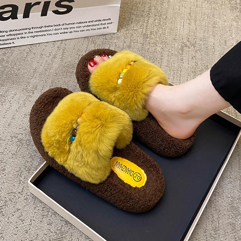 Пушистые тапочки на толстой подошве для женской уличной обуви 2025 осень-зима новые модные хлопковые тапочки с бисерной отделкой в зарубежном стиле для дома высокого класса 40 жёлтый
Пушистые тапочки на толстой подошве для женской уличной обуви 2025 осень-зима новые модные хлопковые тапочки с бисерной отделкой в зарубежном стиле для дома высокого класса 40 жёлтый