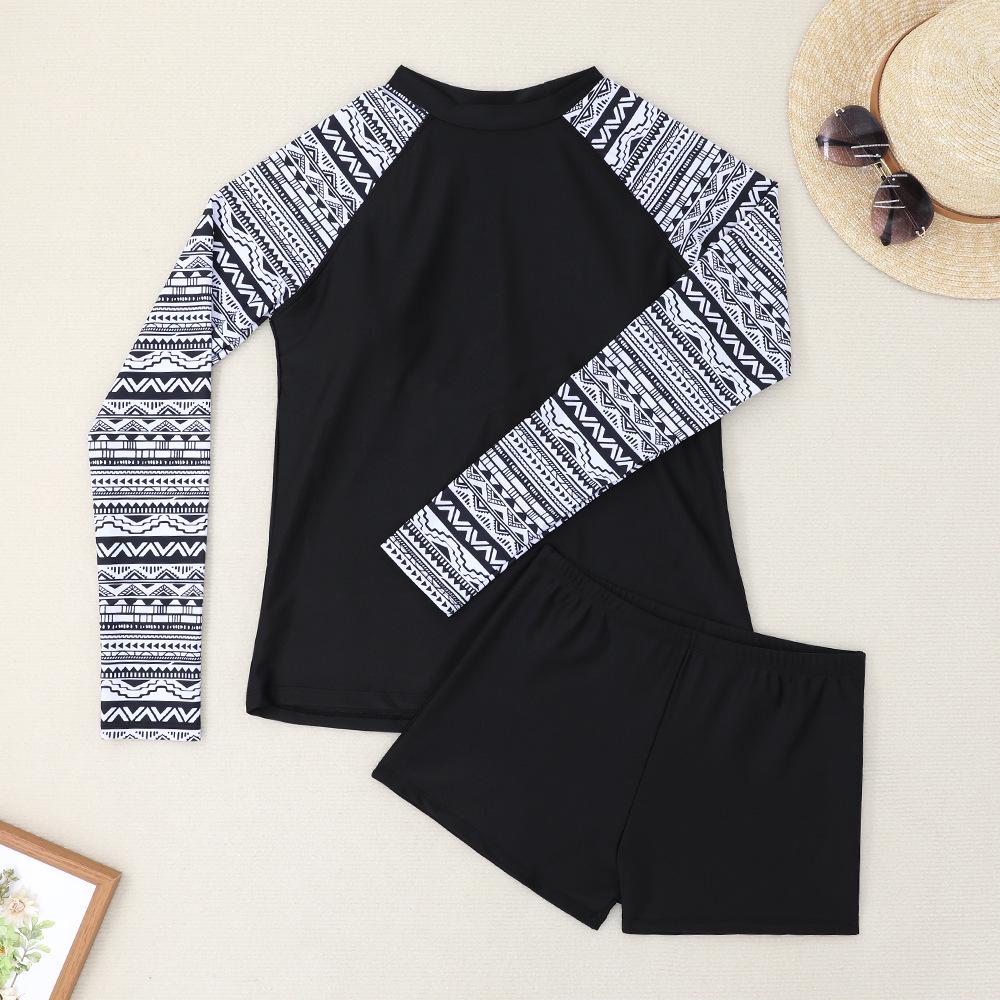 Женский купальник с длинным рукавом, раздельный, с принтом - Сексуальный дизайн XL
Женский купальник с длинным рукавом, раздельный, с принтом - Сексуальный дизайн XL