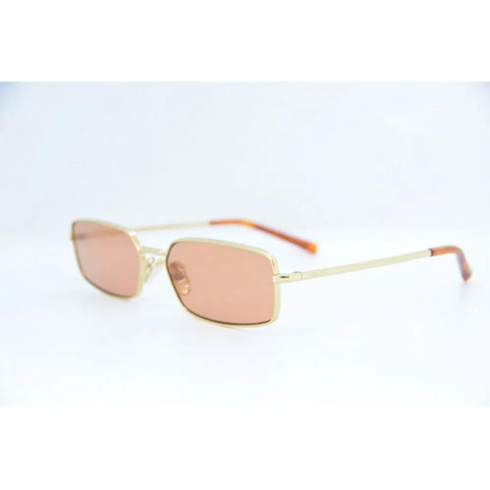 SPR A60 5AK07V, Prada Logo Sunglasses, PRADA LOGO PR A6S
SPR A60 5AK07V, Prada Logo Sunglasses, PRADA LOGO PR A6S