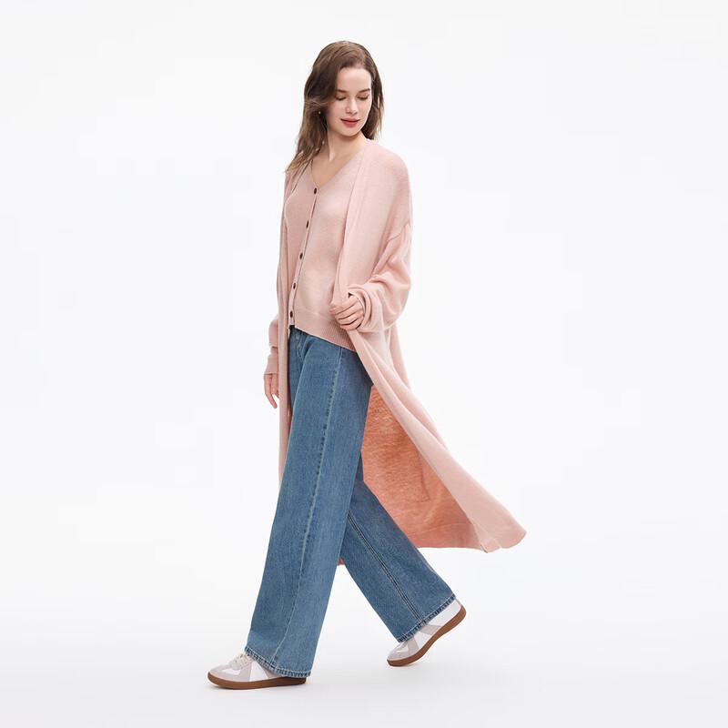 Women s Relaxed Fit V-Neck Long Sleeve Cardigan One Size
Women s Relaxed Fit V-Neck Long Sleeve Cardigan One Size