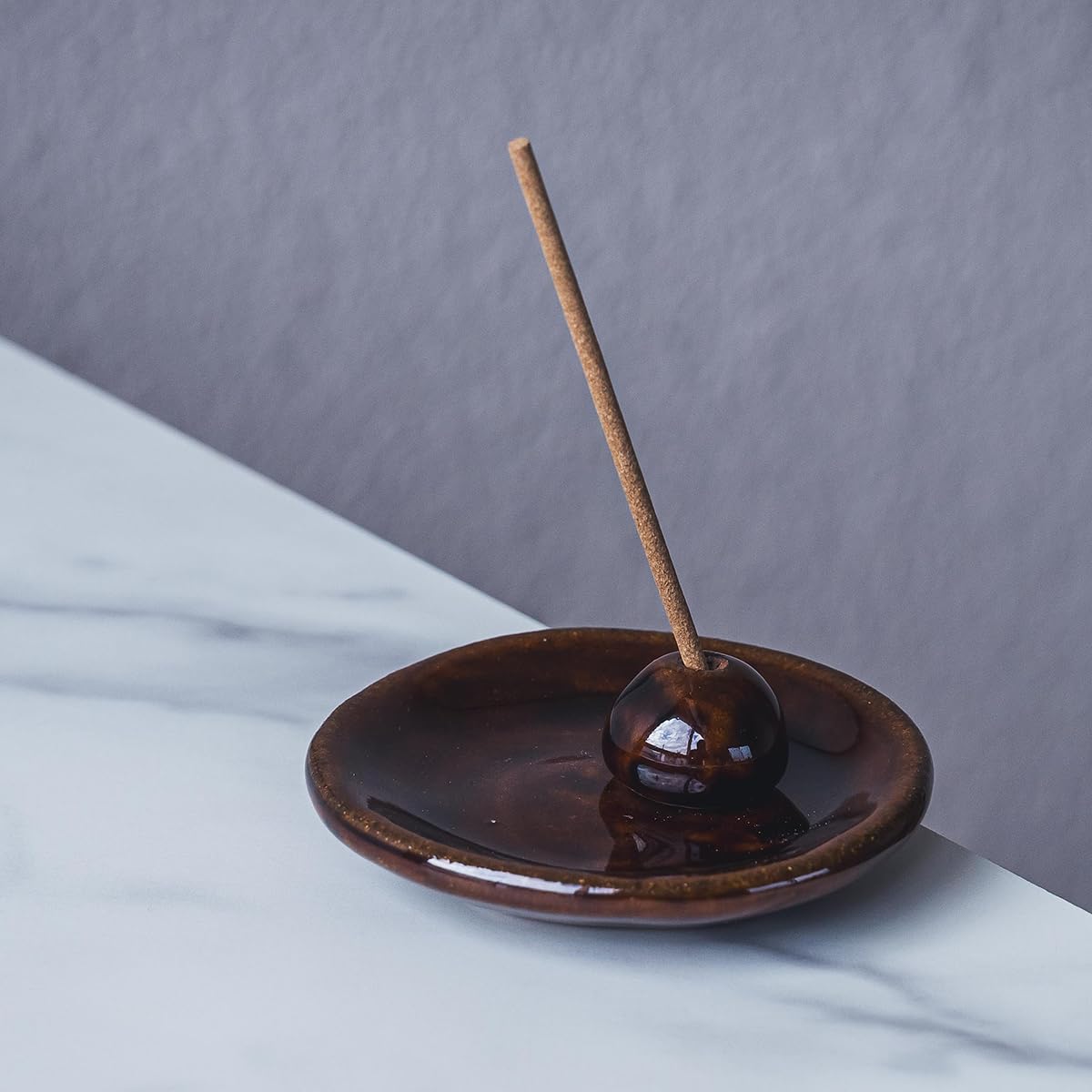 #Divina Incense Plate for Short Pottery (Brown)
#Divina Incense Plate for Short Pottery (Brown)