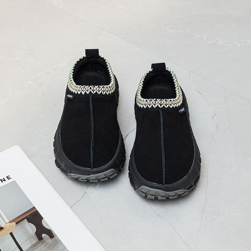 Winter new tire platform leather casual women s shoes heightened non-slip bag head half support shoes 35
Winter new tire platform leather casual women s shoes heightened non-slip bag head half support shoes 35