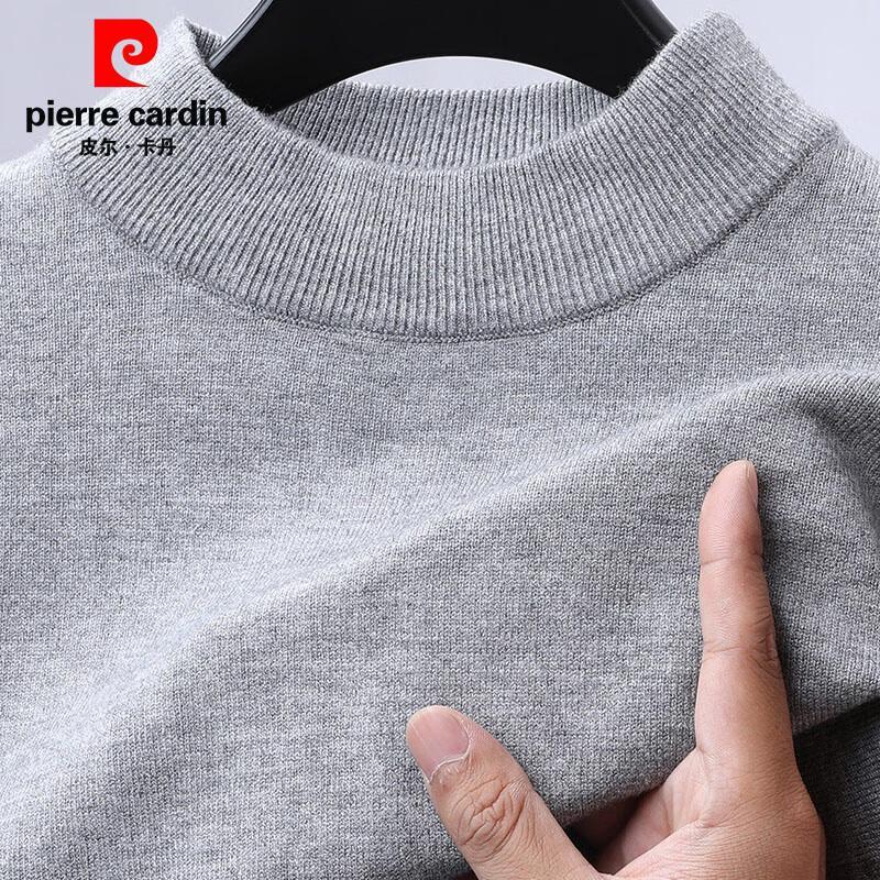 Чоловічий светр з напіввисоким коміром Pierre Cardin L 175/92A
Чоловічий светр з напіввисоким коміром Pierre Cardin L 175/92A