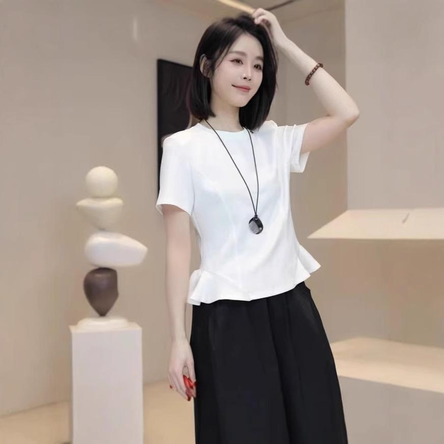 2025 New Women s Short-Sleeve Ruffle Waist Versatile Round Neck Petite Summer Top L сірий колір
2025 New Women s Short-Sleeve Ruffle Waist Versatile Round Neck Petite Summer Top L сірий колір
