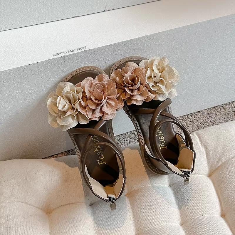Girls Sandals Summer New Flower Pearls Little Girl Princess Shoes Soft Bottom Non-slip Girl Kids Roman Sandals Shoes I03191 23 коричневый
Girls Sandals Summer New Flower Pearls Little Girl Princess Shoes Soft Bottom Non-slip Girl Kids Roman Sandals Shoes I03191 23 коричневый
