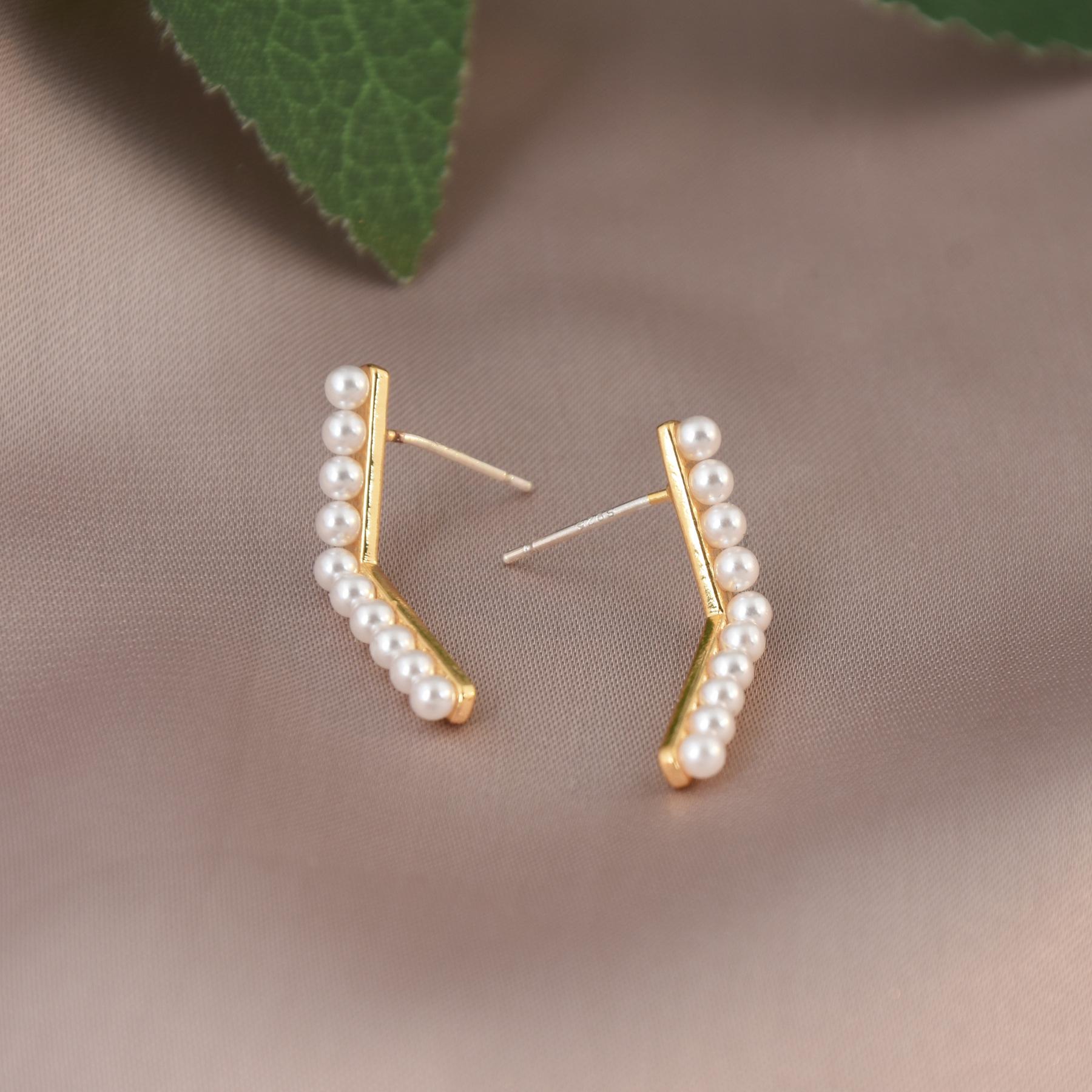 Серьги-пусеты из серебра 925 пробы с жемчугом - Универсальные, Высококлассные, в стиле Чжао Лиин
Серьги-пусеты из серебра 925 пробы с жемчугом - Универсальные, Высококлассные, в стиле Чжао Лиин