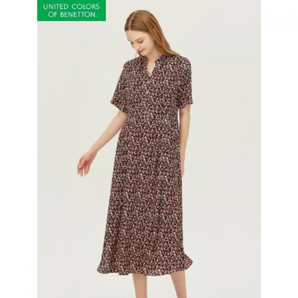 Платье с принтом Benetton Henley Neck Baopa7331 BK/42
Платье с принтом Benetton Henley Neck Baopa7331 BK/42
