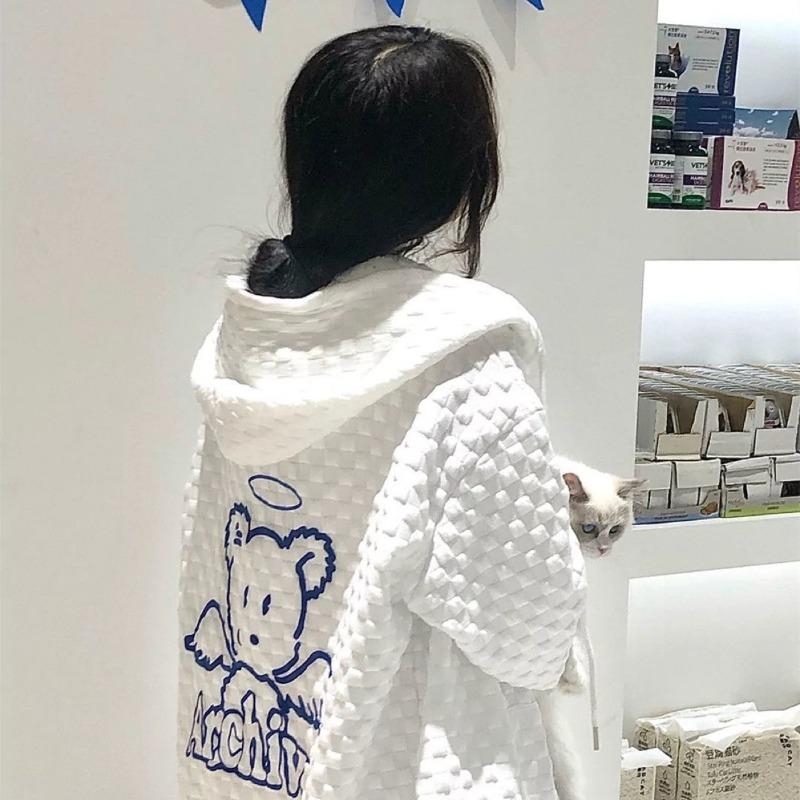 Свитер женский осенне-зимний корейский стиль новый кардиган с капюшоном белый топ с принтом студенческая свободная вафельная куртка с длинными рукавами XL
Свитер женский осенне-зимний корейский стиль новый кардиган с капюшоном белый топ с принтом студенческая свободная вафельная куртка с длинными рукавами XL