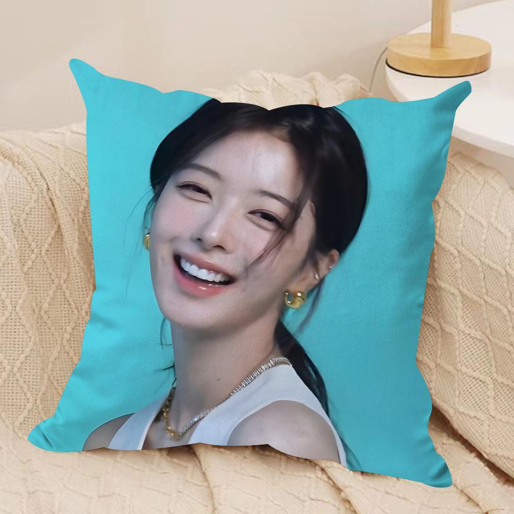 Roh Jung Eui Cushion Cover Soft Plush Fabric DoubleSided Printed Sofa Cushion Cover for All Seasons Home Decor Gift 30x30cm
Roh Jung Eui Cushion Cover Soft Plush Fabric DoubleSided Printed Sofa Cushion Cover for All Seasons Home Decor Gift 30x30cm