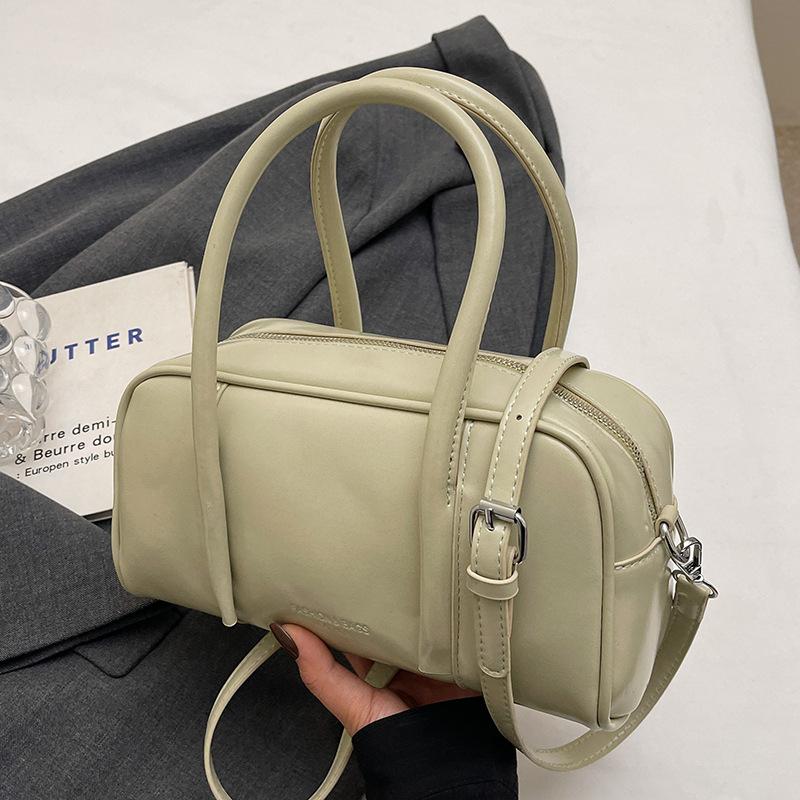 2025 мода высокий уровень дофамин ин ветер подушка для рук сумка иностранный стиль ниша для поездок на работу универсальная сумка-мессенджер женская
2025 мода высокий уровень дофамин ин ветер подушка для рук сумка иностранный стиль ниша для поездок на работу универсальная сумка-мессенджер женская