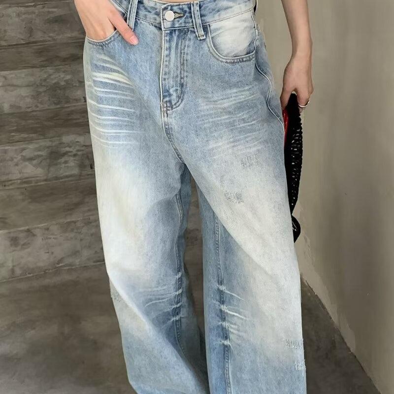 Light Blue High-Waisted Wide-Leg Jeans for Women - Trendy and Slimming Loose-Fit Casual Pants 2XL 129-143 lbs
Light Blue High-Waisted Wide-Leg Jeans for Women - Trendy and Slimming Loose-Fit Casual Pants 2XL 129-143 lbs