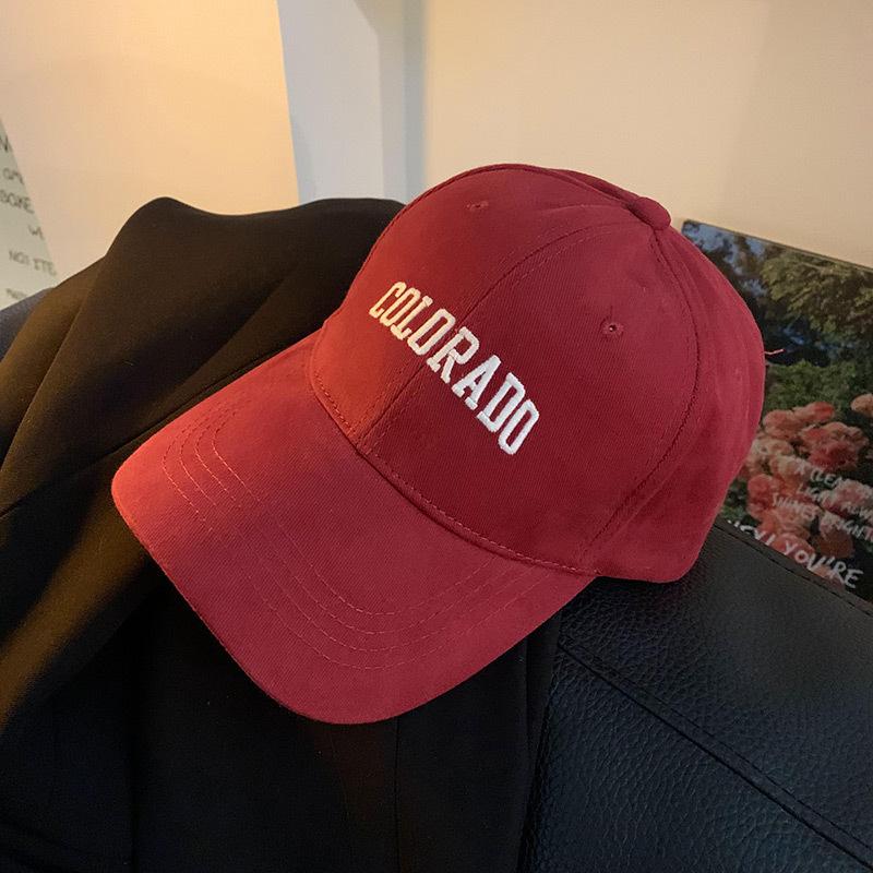 Шикарная красная вышитая шапка из овечьей шерсти для женщин с широкими полями и теплотой Spring Summer
Шикарная красная вышитая шапка из овечьей шерсти для женщин с широкими полями и теплотой Spring Summer