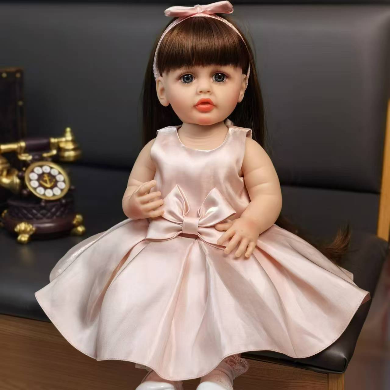 KEIUMI Лялька Reborn Baby Girl, 55 см, повне тіло, силіконова вінілова одяг, шовкова сукня Bebe Reborn для новонароджених для дітей, подарунки на день народження, Різдво, Великодні подарунки 22 inch about 55 cm
KEIUMI Лялька Reborn Baby Girl, 55 см, повне тіло, силіконова вінілова одяг, шовкова сукня Bebe Reborn для новонароджених для дітей, подарунки на день народження, Різдво, Великодні подарунки 22 inch about 55 cm