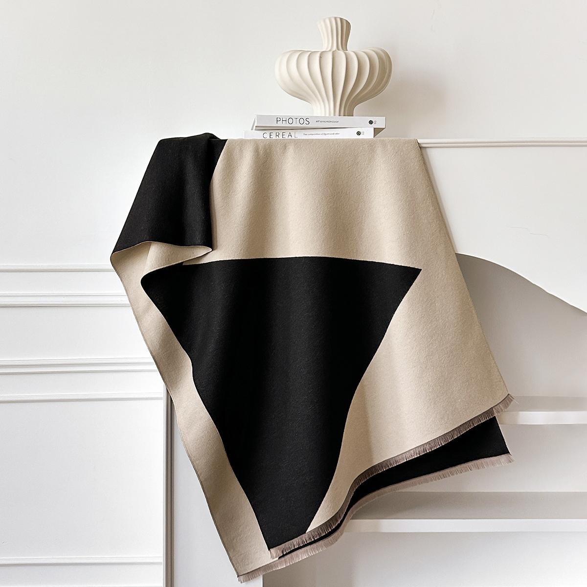 Brand Elegance Geometric Print Scarf Soft Warm Fringe Pashmina Shawl Autumn and Winter Outdoor Coldproof Windproof Blanket
Brand Elegance Geometric Print Scarf Soft Warm Fringe Pashmina Shawl Autumn and Winter Outdoor Coldproof Windproof Blanket