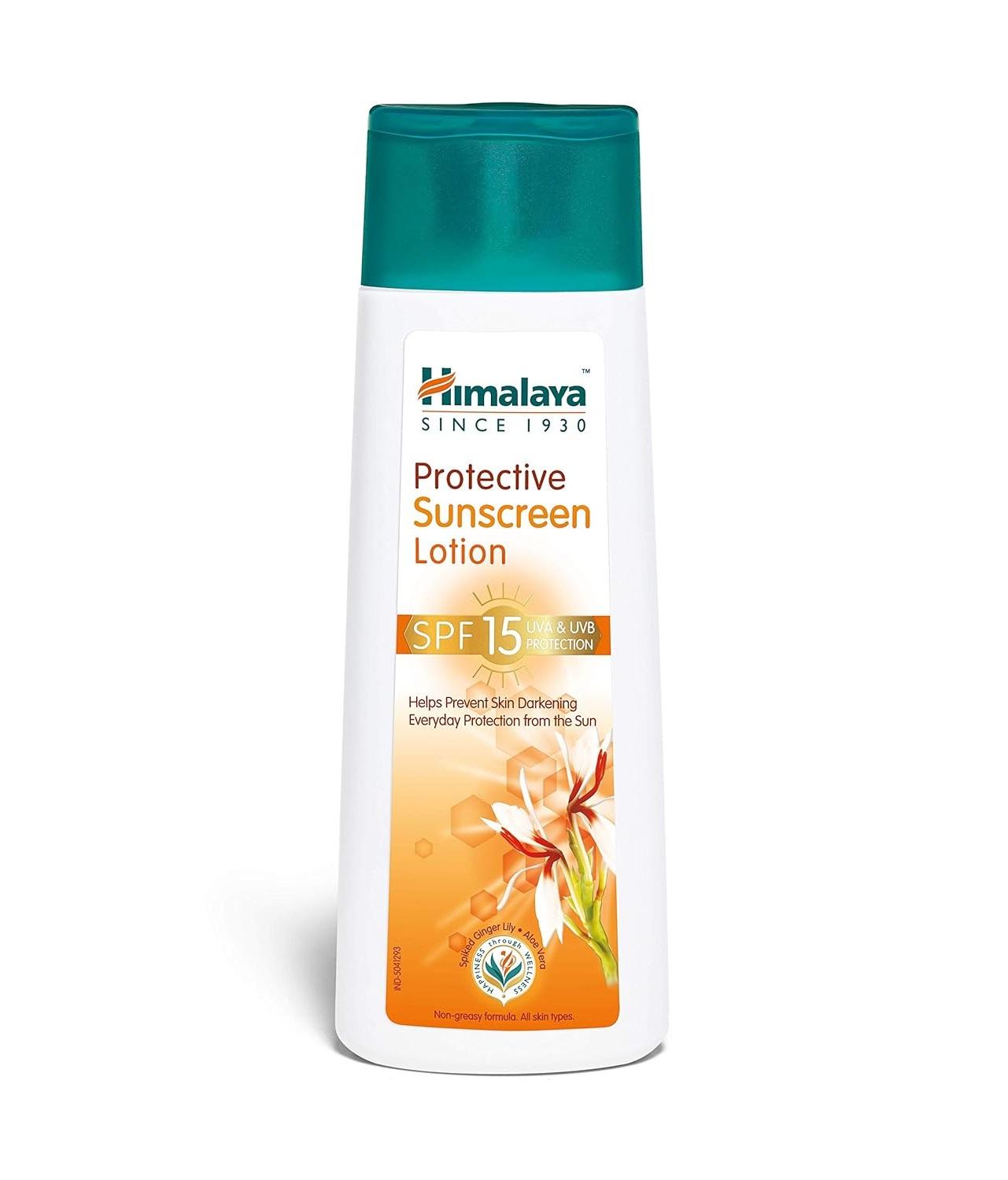 Himalaya Herbals Protective All Skin Sunscreen Lotion, 100ml,15 SPF 100 ml
Himalaya Herbals Protective All Skin Sunscreen Lotion, 100ml,15 SPF 100 ml
