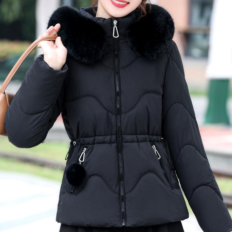 Модные зимние короткие пальто женские парки с капюшоном 2024 года с воротником из искусственного меха элегантные женские куртки толстые теплые верхние одежды XL чёрный
Модные зимние короткие пальто женские парки с капюшоном 2024 года с воротником из искусственного меха элегантные женские куртки толстые теплые верхние одежды XL чёрный