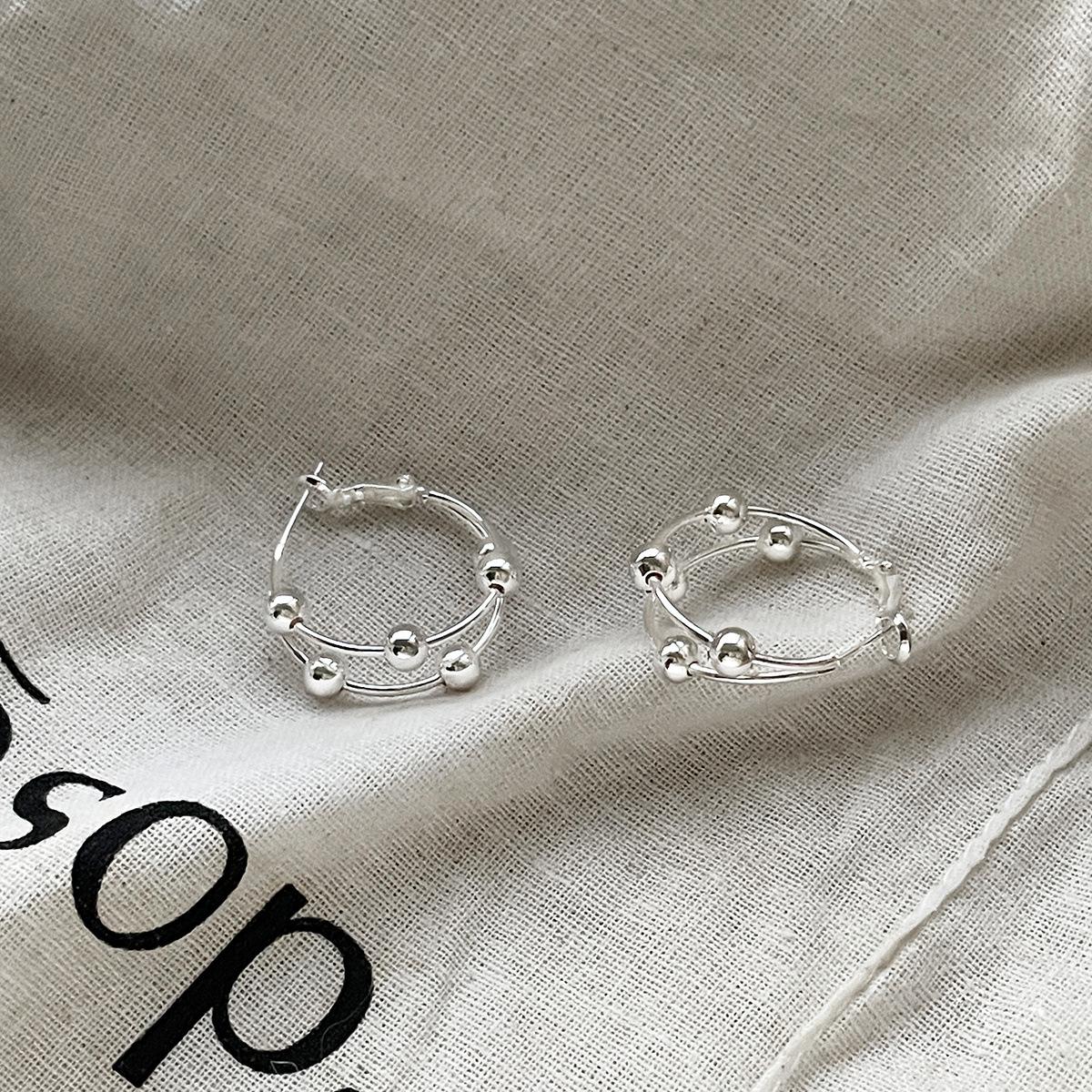 Серьги-кольца с круглыми иглами из серебра 925 пробы для женщин, высококачественные двухслойные серьги с холодным покрытием, персонализированные нишевые новые украшения для ушей 925 silver needle
Серьги-кольца с круглыми иглами из серебра 925 пробы для женщин, высококачественные двухслойные серьги с холодным покрытием, персонализированные нишевые новые украшения для ушей 925 silver needle