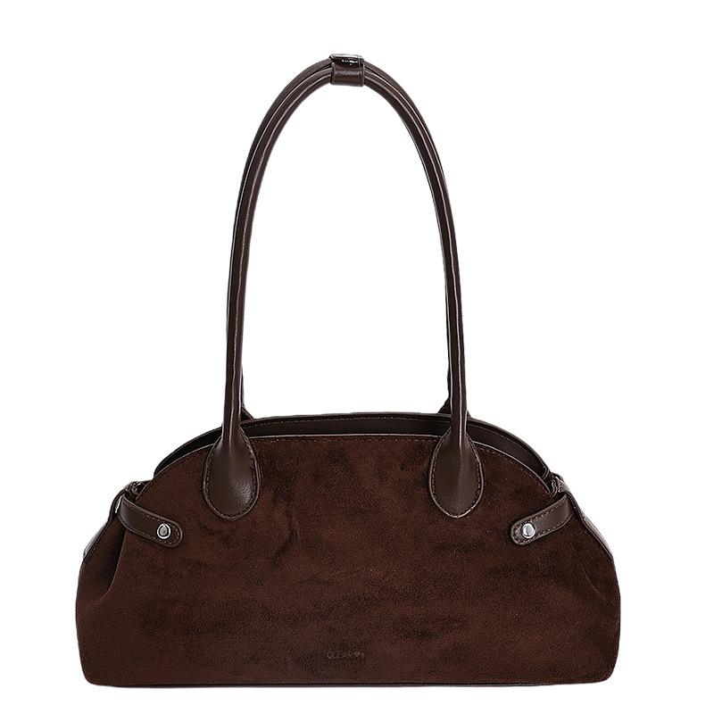 Retro commuter underarm bag women s 2025 winter new niche baguette bag texture matte versatile shoulder bag
Retro commuter underarm bag women s 2025 winter new niche baguette bag texture matte versatile shoulder bag