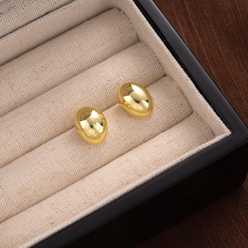 Zirconia Earrings One size
Zirconia Earrings One size