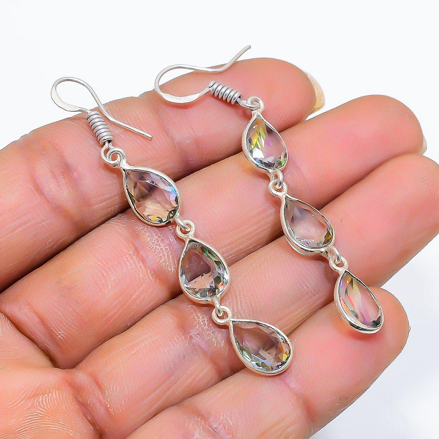 White Topaz Gemstone Handmade 925 Sterling Silver Jewelry Earring 2.36 GK-5273
White Topaz Gemstone Handmade 925 Sterling Silver Jewelry Earring 2.36 GK-5273