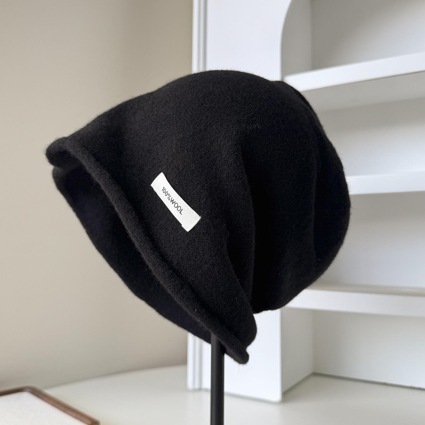 Autumn and Winter Women s Woolen Knitted Hat Japanese Retro Striped Pile Hat Warm Headpiece Hat Versatile Cold Hat Making The Face Look Smaller (52-62cm)
Autumn and Winter Women s Woolen Knitted Hat Japanese Retro Striped Pile Hat Warm Headpiece Hat Versatile Cold Hat Making The Face Look Smaller (52-62cm)