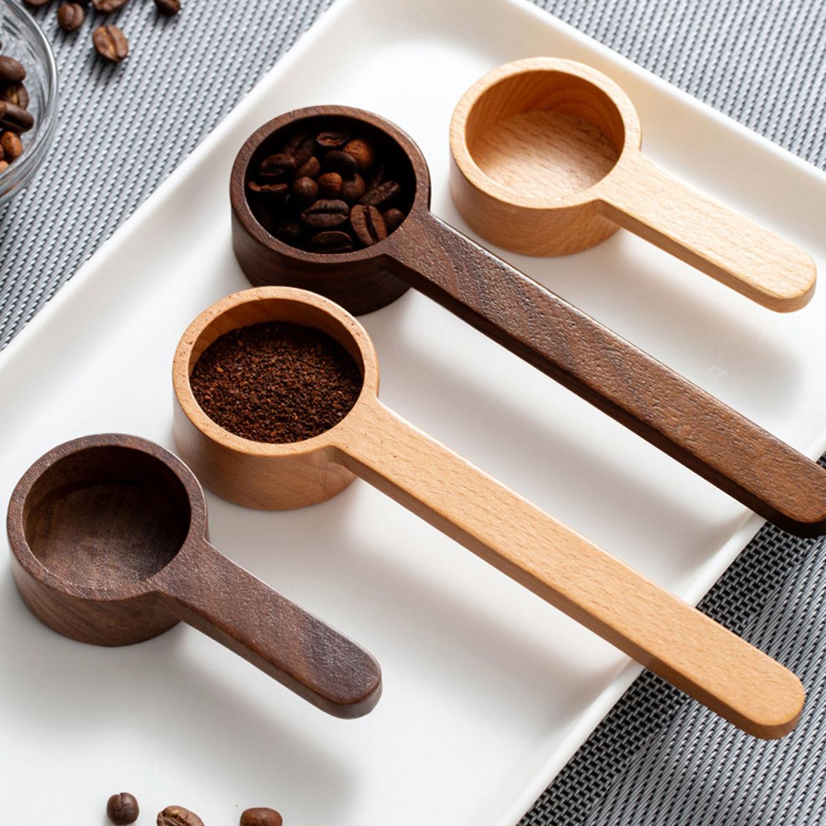1PC Walnut coffee scoop, solid wood scoop, gram scoop, coffee powder and milk powder measuring spoon.
1PC Walnut coffee scoop, solid wood scoop, gram scoop, coffee powder and milk powder measuring spoon.