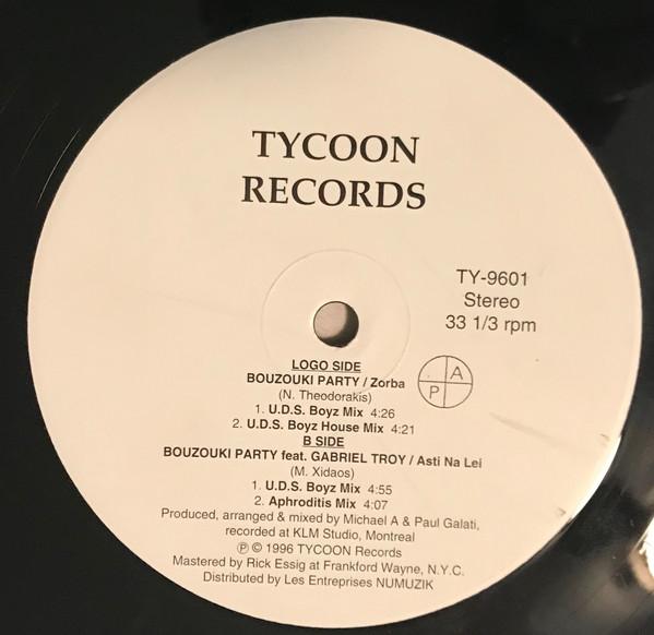 12inch Record BOUZOUKI PARTY - Zorba / Asti Na Lei TY9601 Tycoon Records 1996 Canada Dance & Electronica Used
12inch Record BOUZOUKI PARTY - Zorba / Asti Na Lei TY9601 Tycoon Records 1996 Canada Dance & Electronica Used