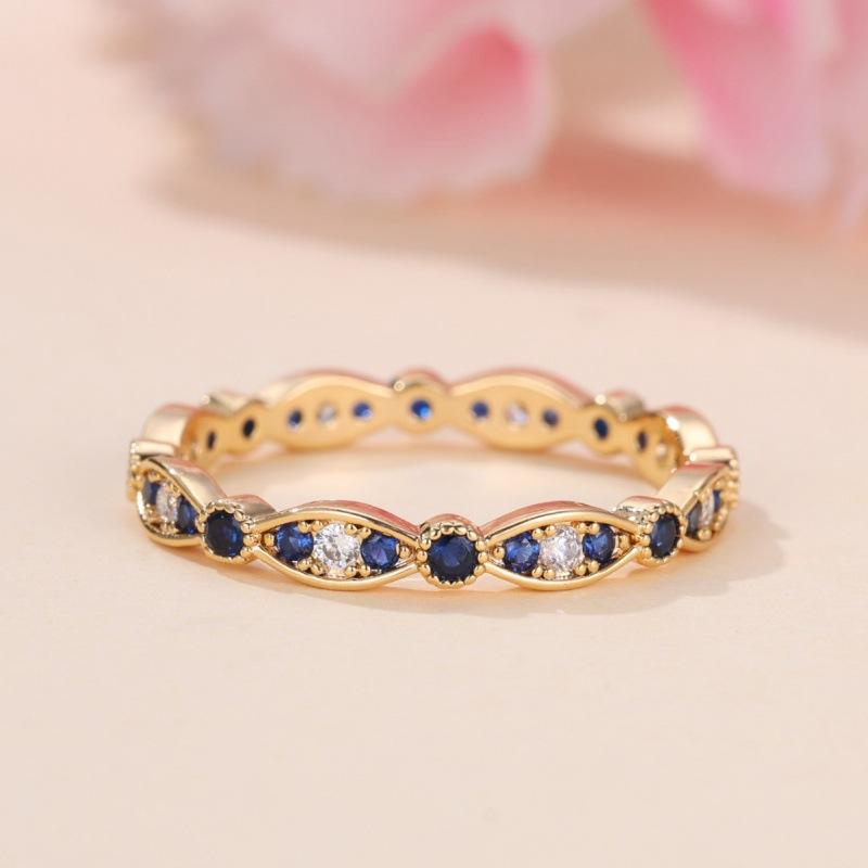 Golden Treasure Blue Diamond Edge White Diamond Ring, Popular Women s Ring No. 10
Golden Treasure Blue Diamond Edge White Diamond Ring, Popular Women s Ring No. 10