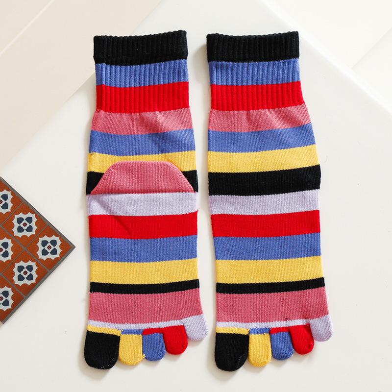 Жіночі шкарпетки з пальцями Осінньо-зимові Райдужні шкарпетки з п ятьма пальцями Потовщені шкарпетки для пальців Вологовідвідні Дихаючі Смугасті Бавовняні шкарпетки One Size
Жіночі шкарпетки з пальцями Осінньо-зимові Райдужні шкарпетки з п ятьма пальцями Потовщені шкарпетки для пальців Вологовідвідні Дихаючі Смугасті Бавовняні шкарпетки One Size