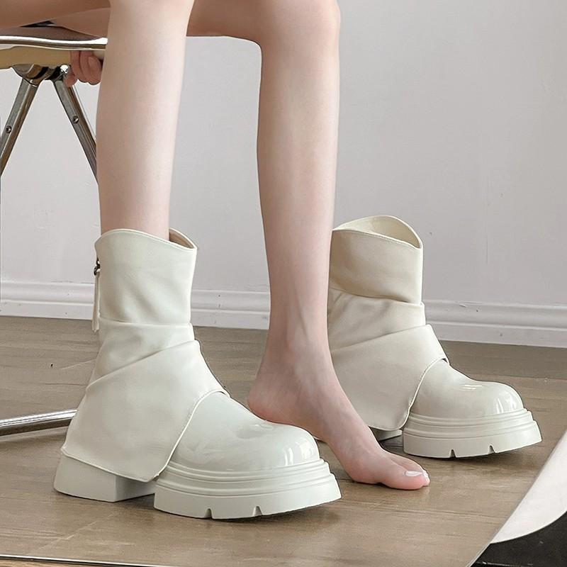 Small short boots women s spring and summer new small thick-soled heightening trouser boots with skirt Martin boots 40 хакі
Small short boots women s spring and summer new small thick-soled heightening trouser boots with skirt Martin boots 40 хакі