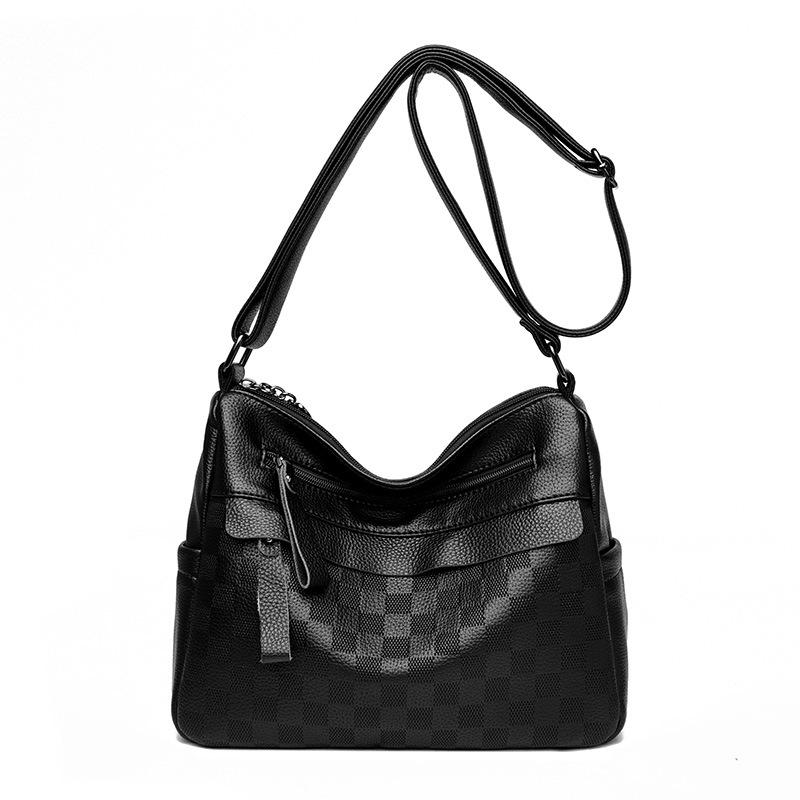 Популярная женская сумка через плечо из мягкой кожи с шахматным узором и множеством карманов
Популярная женская сумка через плечо из мягкой кожи с шахматным узором и множеством карманов