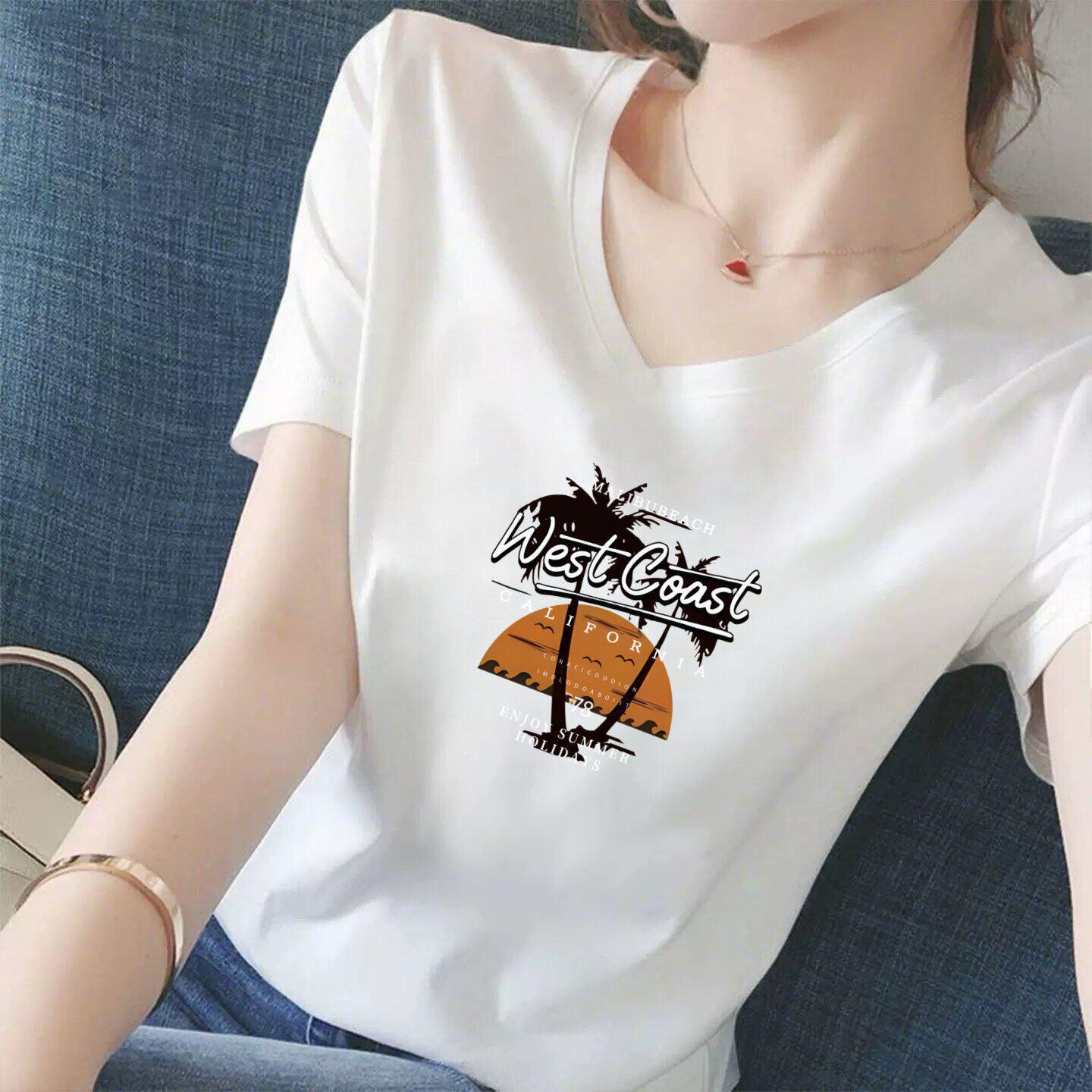 Trendy Women s V-Neck Cartoon Bear Print T-shirt, White, Loose Fit, Slimming, Versatile, Short-Sleeved 2XL
Trendy Women s V-Neck Cartoon Bear Print T-shirt, White, Loose Fit, Slimming, Versatile, Short-Sleeved 2XL