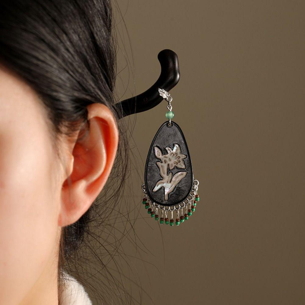 Silver Tassel Sandalwood Hair Stick Wood Hanfu Headwear Hair Sticks for Long Hair Style 1
Silver Tassel Sandalwood Hair Stick Wood Hanfu Headwear Hair Sticks for Long Hair Style 1