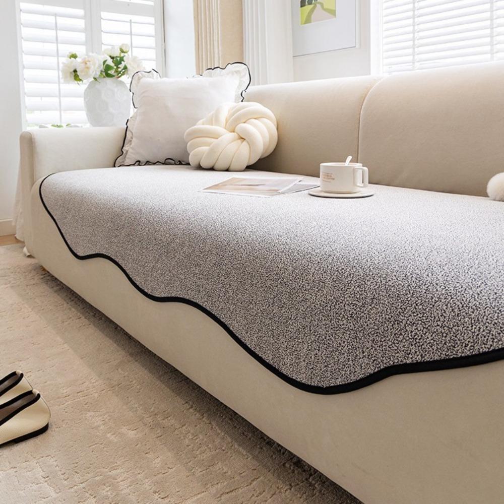Special-shaped sofa cushion waterproof universal straight row irregular seat cushion new non-slip leather sofa cover cover cloth towel 70*70cm
Special-shaped sofa cushion waterproof universal straight row irregular seat cushion new non-slip leather sofa cover cover cloth towel 70*70cm