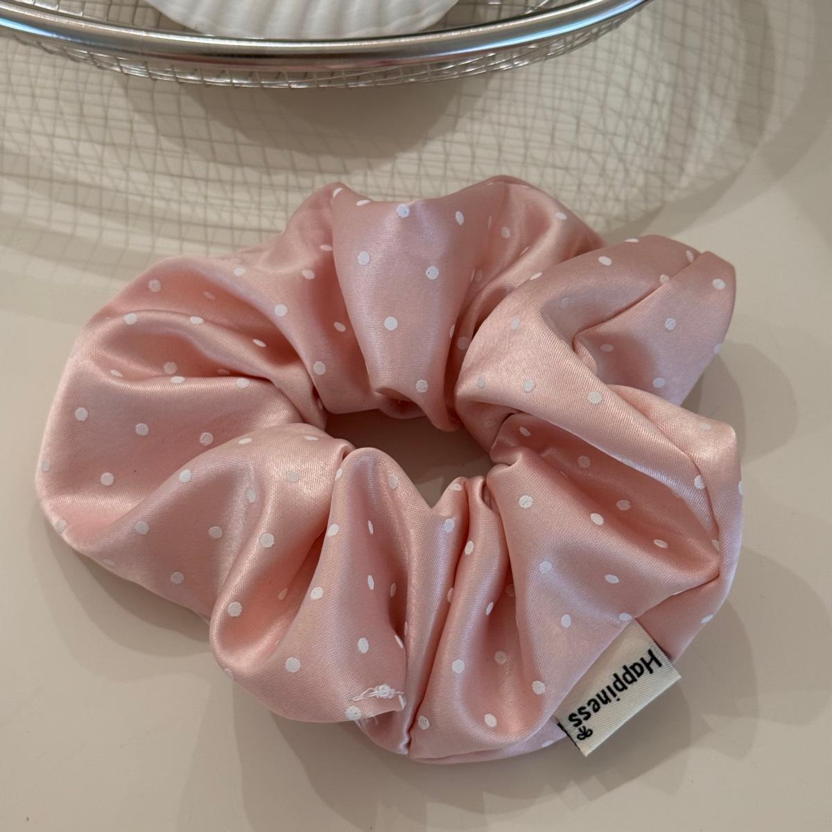 Korean Satin Polka Dot Scrunchie Hair Tie for Women and Girls.
Korean Satin Polka Dot Scrunchie Hair Tie for Women and Girls.