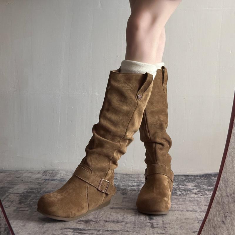 Thick-soled inner height-increasing velvet boots for women s 2025 autumn and winter new models, but two knee-wearing knight boots, thin stacking boots 40 коричневый
Thick-soled inner height-increasing velvet boots for women s 2025 autumn and winter new models, but two knee-wearing knight boots, thin stacking boots 40 коричневый