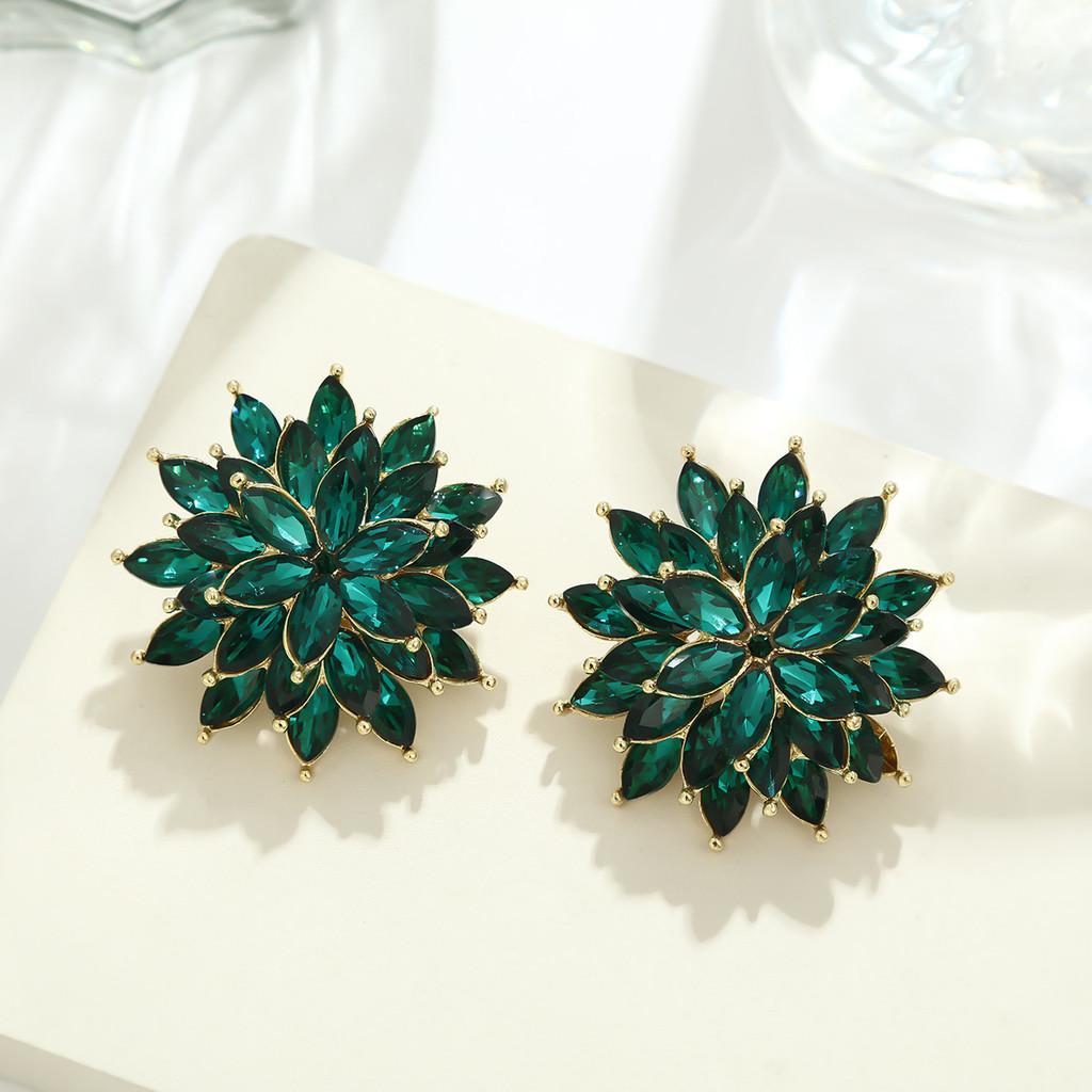 Flower Earrings Alloy Jewelry With Crystals For Women Fashion Accessory зелений
Flower Earrings Alloy Jewelry With Crystals For Women Fashion Accessory зелений