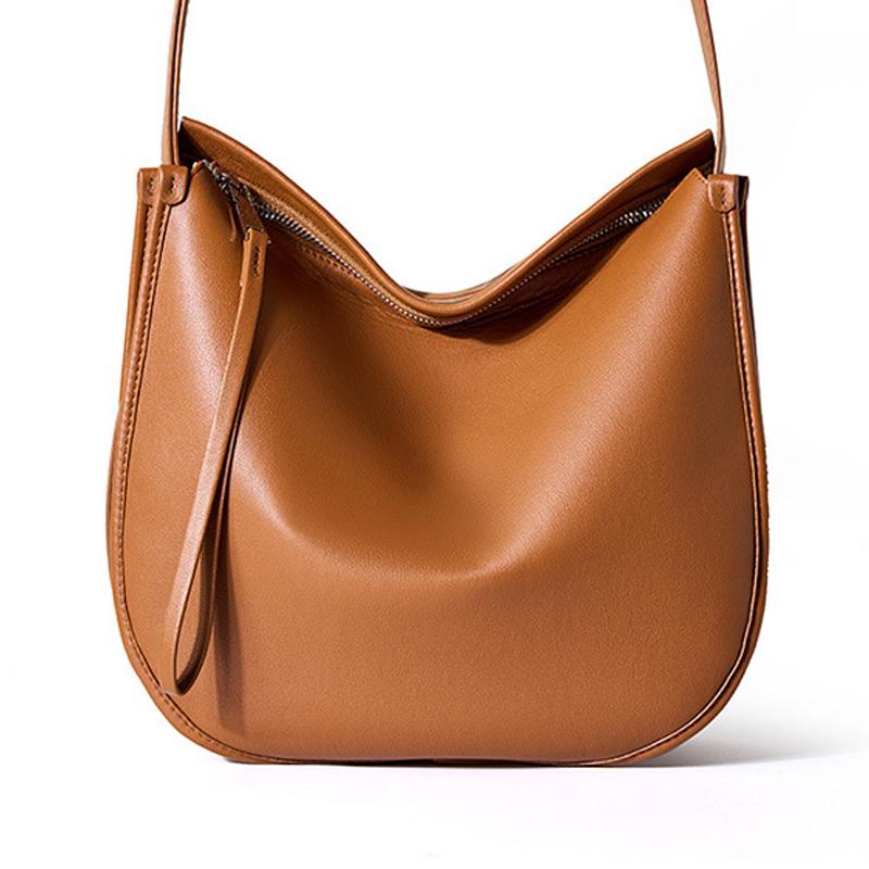 Comfortable Soft Leather Tote Bag Leather Large Capacity Shoulder Bag Top Layer Cowhide Luxurious Handbag Branded Women s Bag 26cmX32cmX5cm
Comfortable Soft Leather Tote Bag Leather Large Capacity Shoulder Bag Top Layer Cowhide Luxurious Handbag Branded Women s Bag 26cmX32cmX5cm