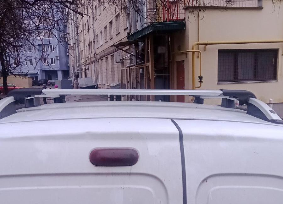 Перемычки на рейлинги под ключ WingBar (2 шт) Серый для Renault Kangoo 1998-2008 гг
Перемычки на рейлинги под ключ WingBar (2 шт) Серый для Renault Kangoo 1998-2008 гг