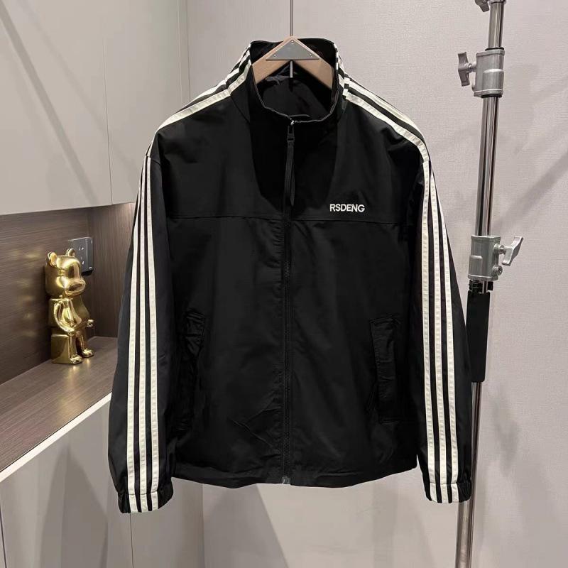 Весенние и осенние мужские куртки, модные, универсальные, спортивные и повседневные, для активного отдыха, красивые куртки, топы для мужчин M чёрный
Весенние и осенние мужские куртки, модные, универсальные, спортивные и повседневные, для активного отдыха, красивые куртки, топы для мужчин M чёрный